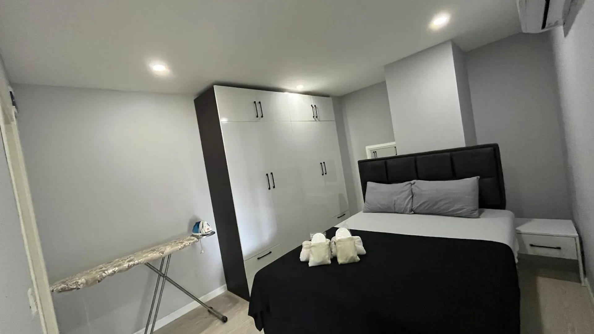 Gardenya Lara Suit Hotel Antalya 0*,  Türkiye